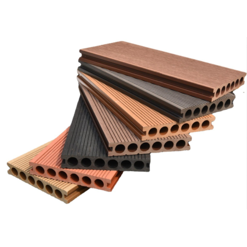 Plancher composite bois-plastique